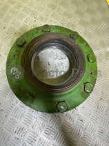 WHEEL HUB (used) - John Deere 6000,6003,6005,6010,6020,6030, Fendt
