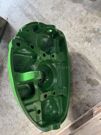 Final Drive Knuckle, Left-Hand for ILS axle - John Deere 8R, 8020, 8030