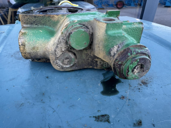 Hydraulic Valve Kit (used) - John Deere 6000, 6010, 6020 Series