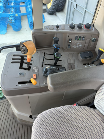 Трактор John Deere 6115M - лизинг /// 47500 € / 92 902 лв. - без ДДС