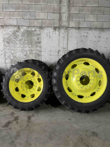 Комплект 4 бр. тесни гуми с джанти за редови обработки - John Deere 6-та серия (320/85R36 - 380/90R46)