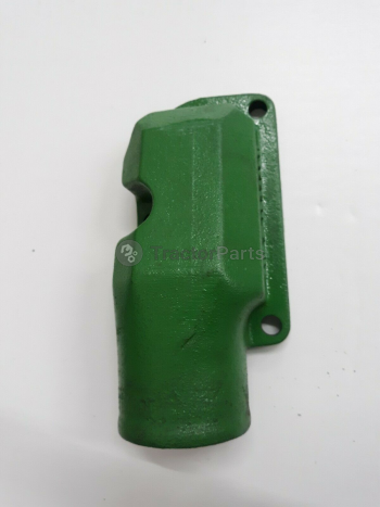 THERMOSTAT COVER - John Deere 6000,6010,6020,7000,7010,7020
