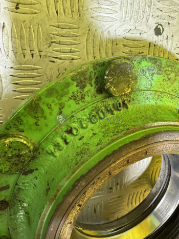 Фланец на главина (втора употреба) - John Deere 6000,6003,6005,6010,6020,6030, Fendt